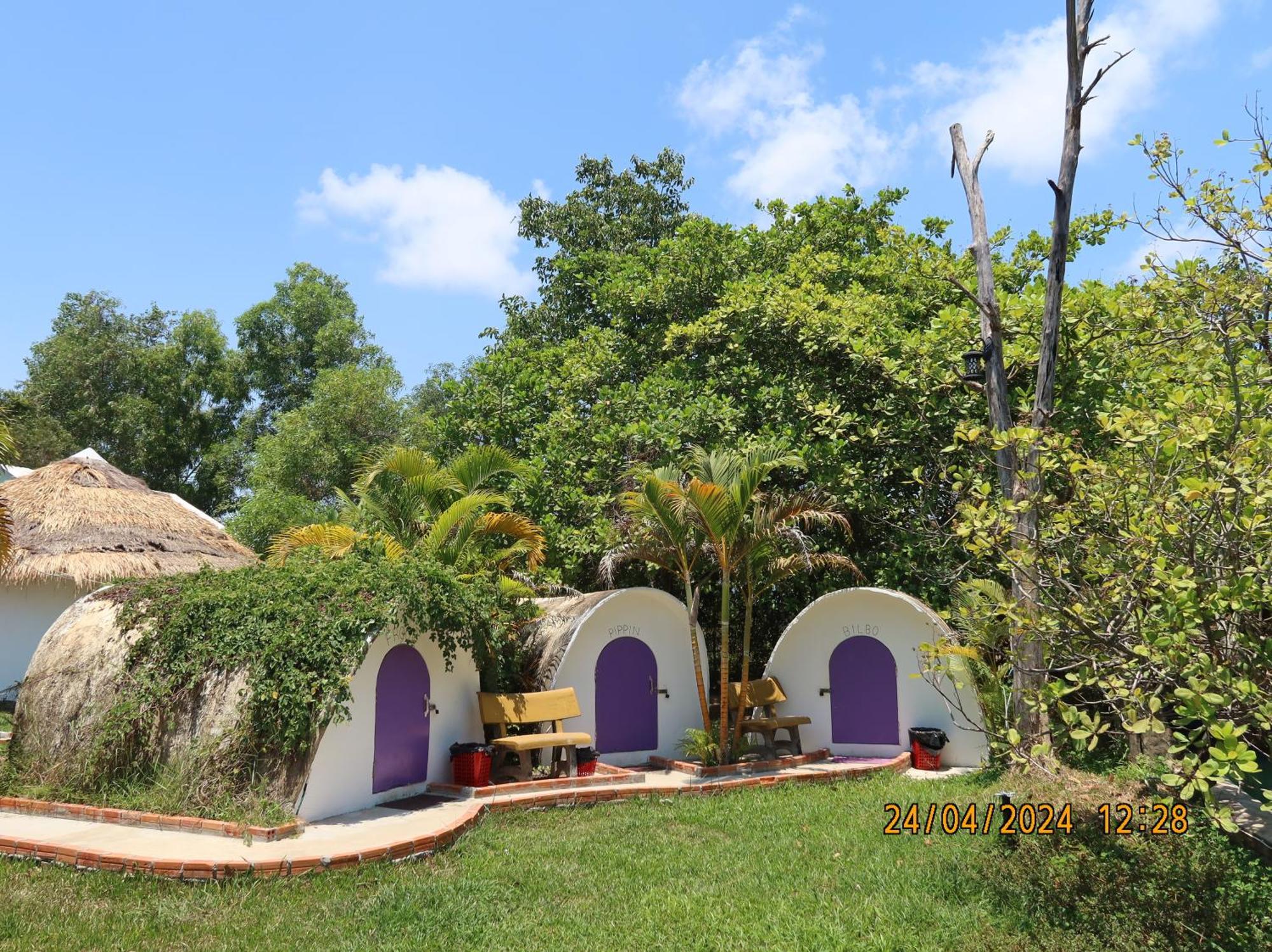 Bohemiaz Resort And Spa Kampot Exterior photo